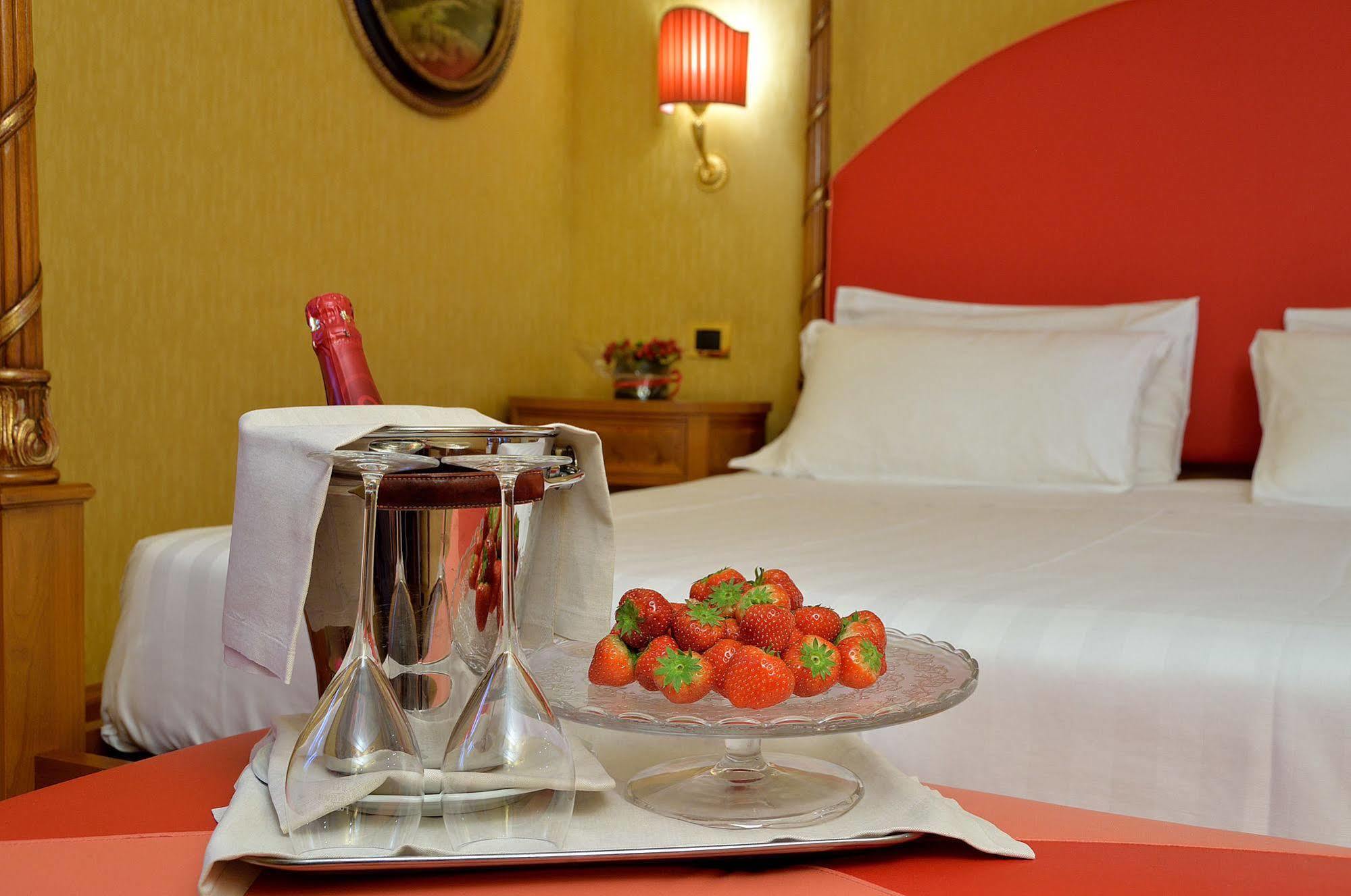 Homs Hotel Rom